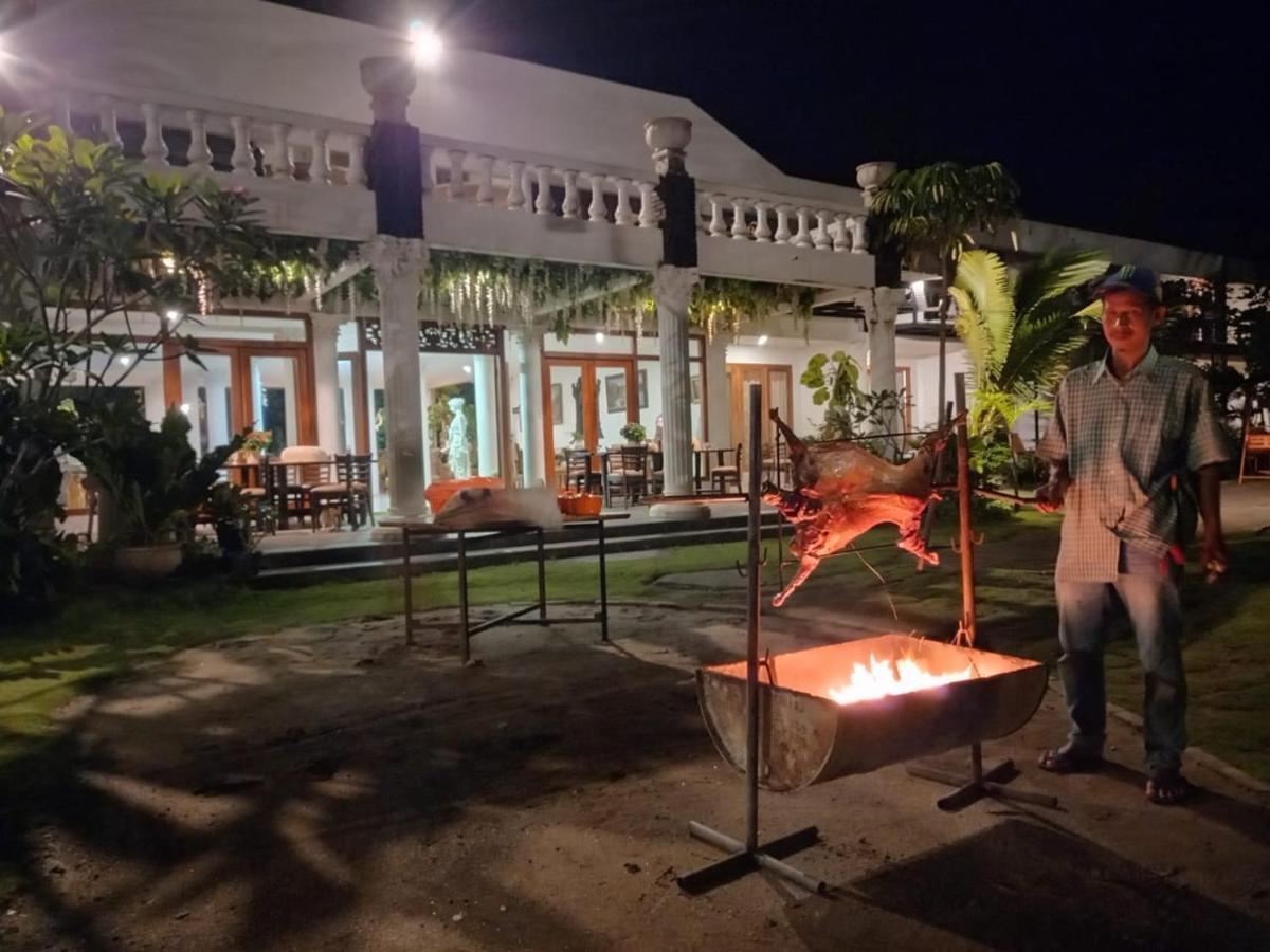 Hotel Keraton Krakatoa Serang Exterior foto